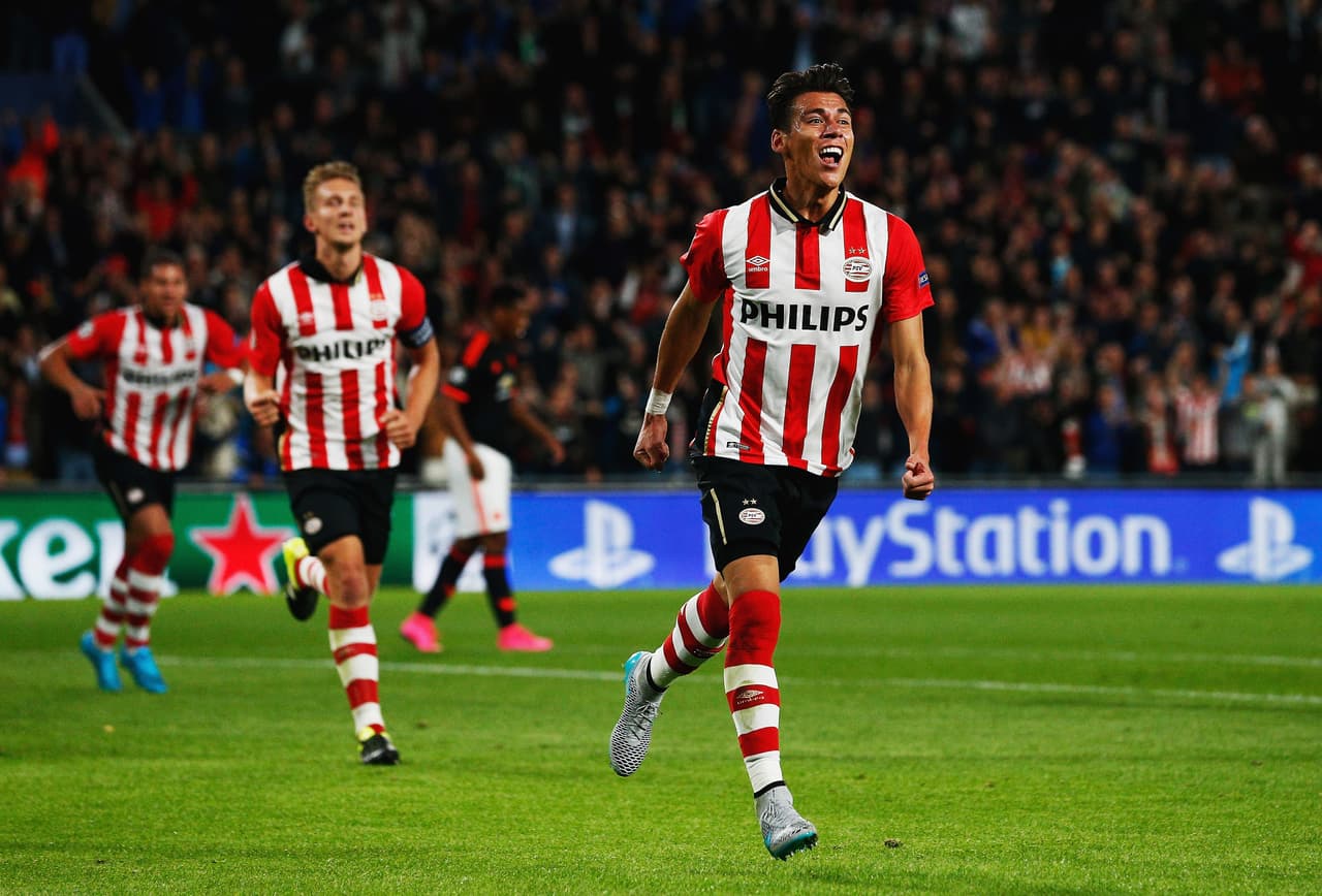 Héctor Moreno reconocido en Europa