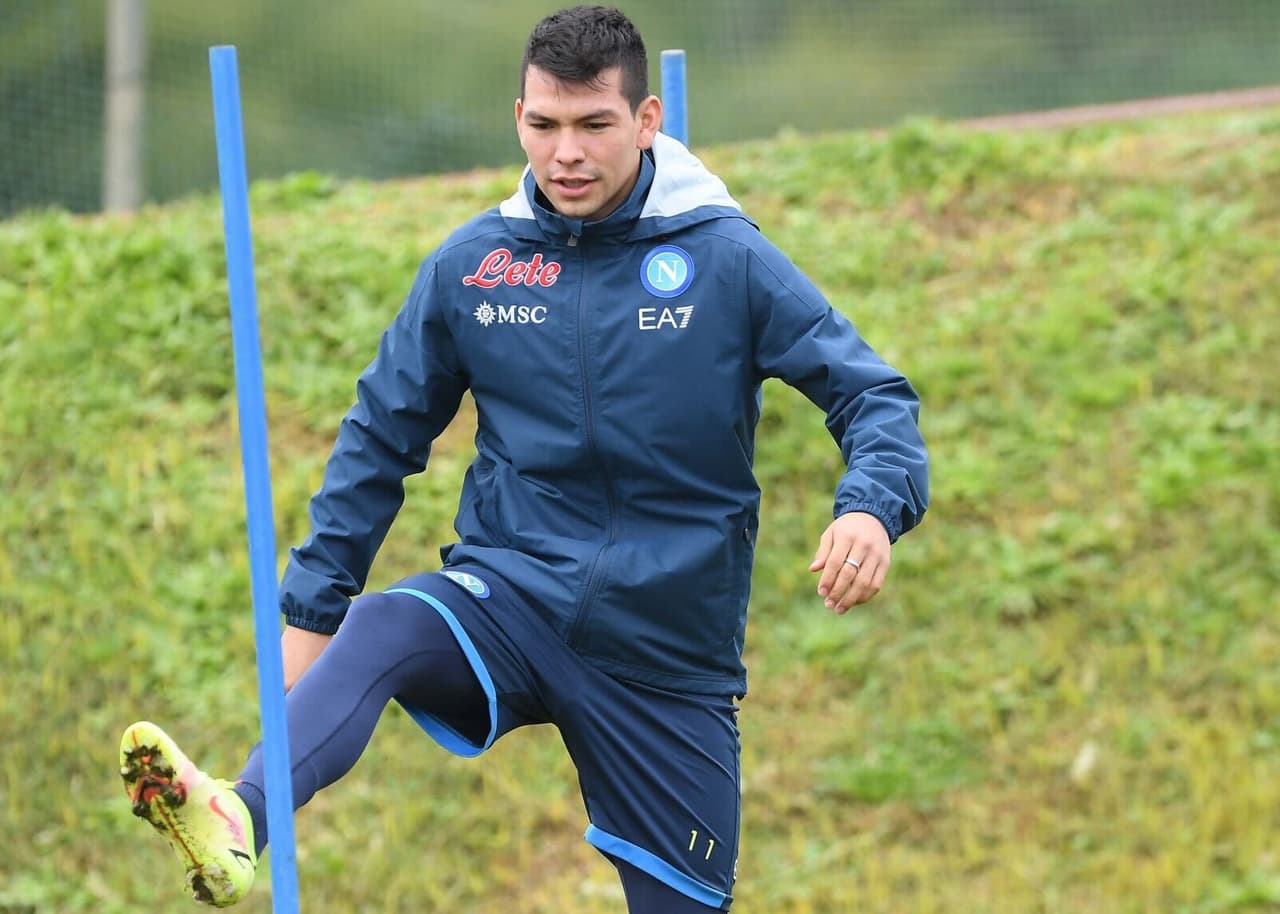 ¡'Chucky' Lozano se recupera! Aparece sin vendaje con Napoli