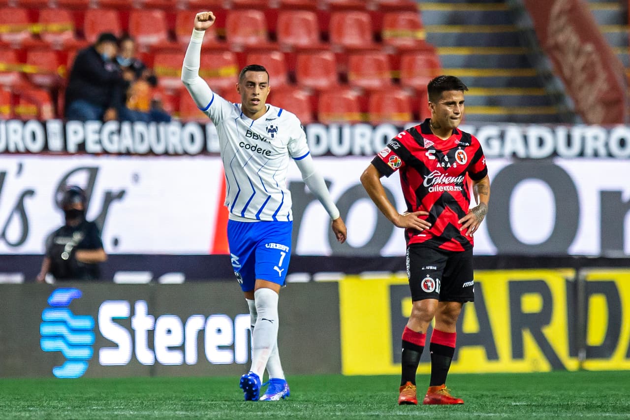 Funes Mori abrió el marcador al 18' y Rodríguez aumentó la ventaja al 37'.