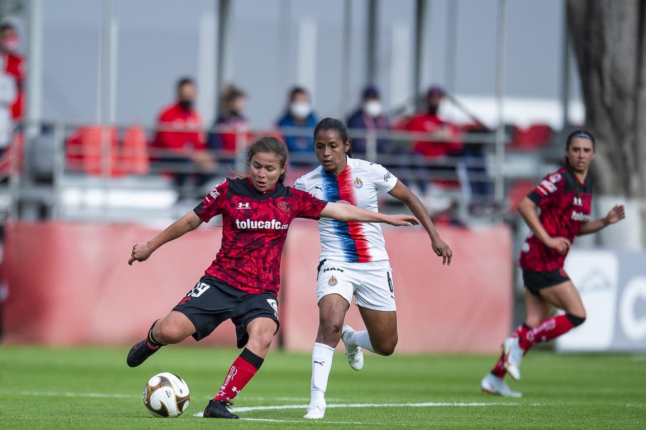 Chivas logra ganar de visita 0-1 al Toluca y comienzan a saborear las semifinales.