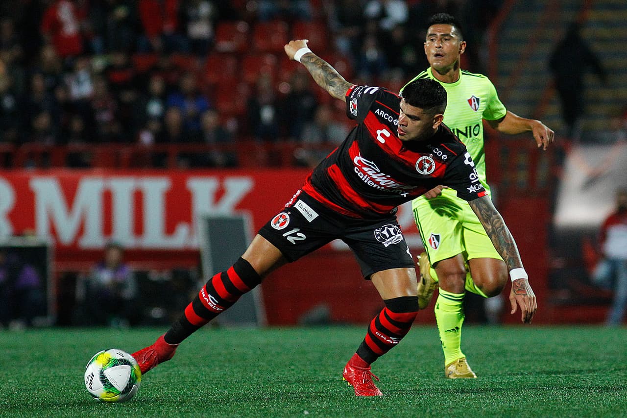 El conjunto visitante intentó recuperar terreno pero la primera mitad fue dominio absoluto de los fronterizos que se fueron con ventaja de dos tantos al descanso.