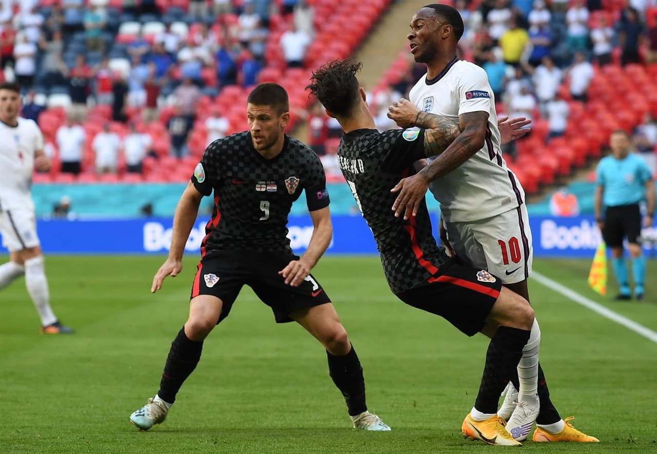 Inglaterra derrota por la mínima a Croacia durante su primer encuentro en la Euro 2020. Raheem Sterling (57') fue el autor del único tanto del encuentro. Es la primera victoria de los 'Tres Leones' en el grupo D.