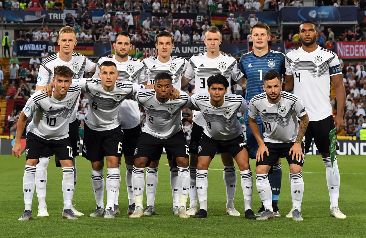 Alemania dio un paso aplastante al golear 6-1 a Serbia en el Grupo B del Europeo Sub-21, donde es líder y buscará ratificar contra Austria el primer lugar en su zona en el torneo juvenil, clasificatorio a Juegos Olímpicos.