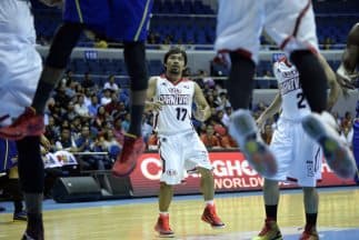 Expulsan a jugador de la Liga de basquetbol filipina por hablar mal de Pacquiao