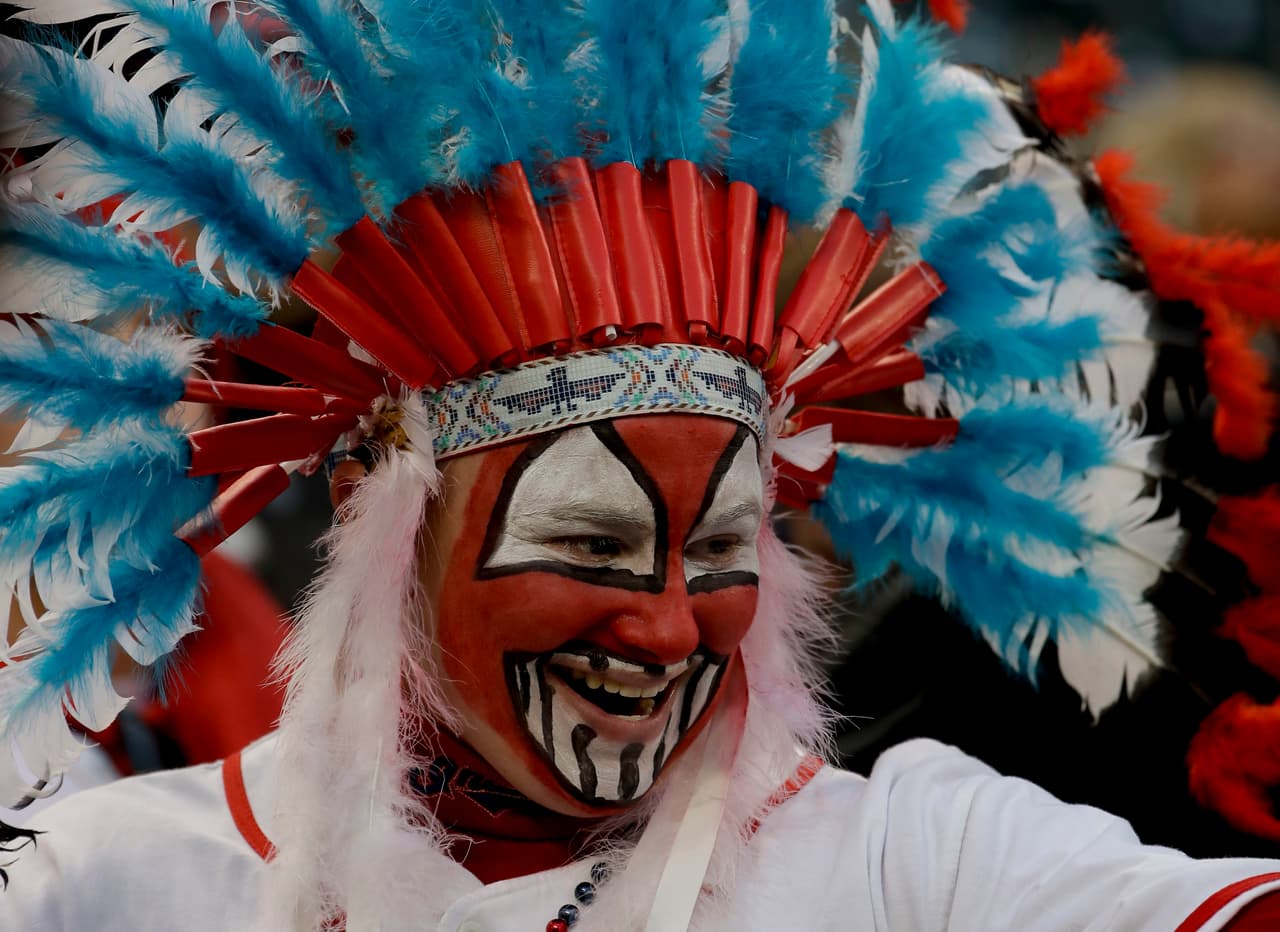 Con las tribunas llenas, la alegría se mezcla con nerviosismo en la máxima cita de ambos equipos desde hace muchos años: la lucha por el título de la Serie Mundial.