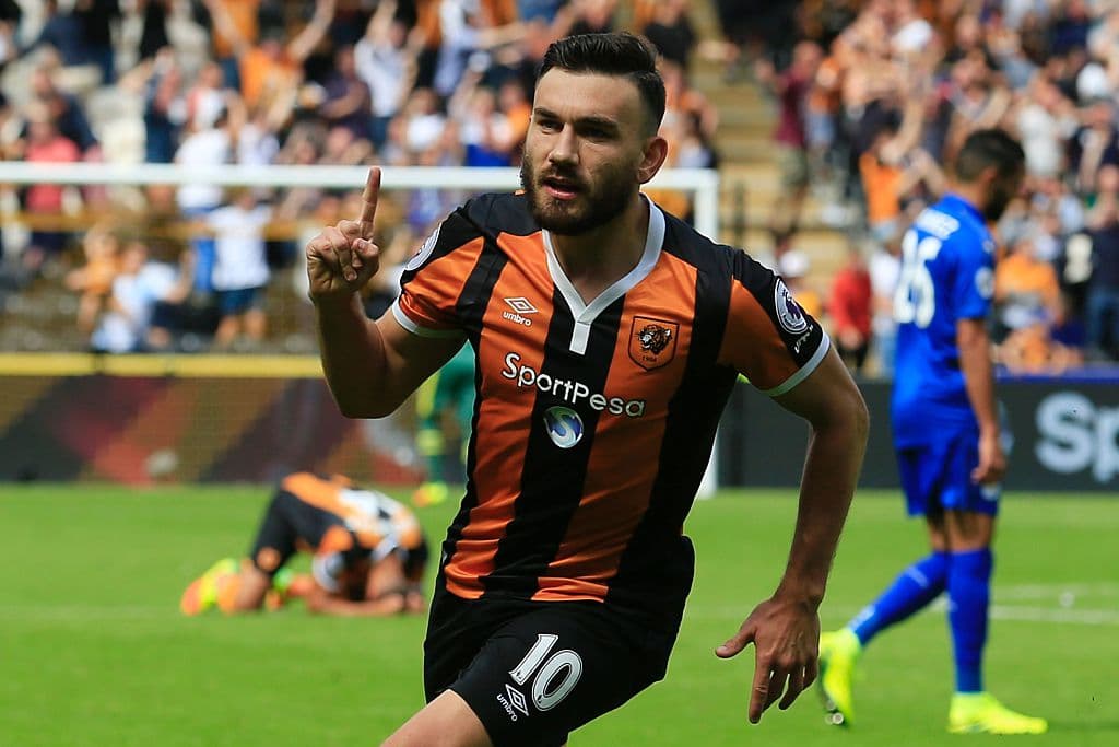 Snodgrass celerba su gol contra el Leicester en la primer jornada.