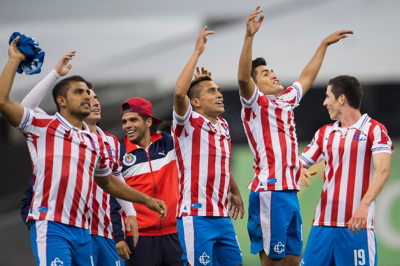 <b>Chivas - </b>110 Aniversario / Apertura 2016