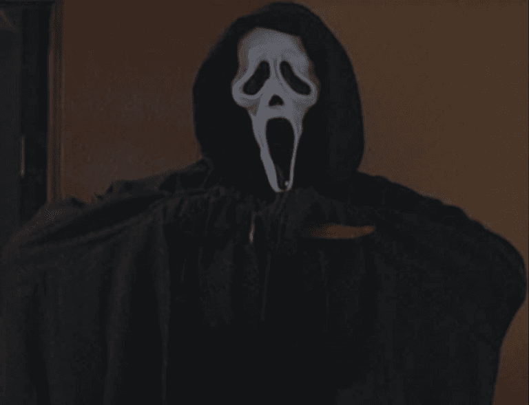 El villano de "Scream” se convirtió en todo un ícono como un asesino en el género de terror, conocido por burlarse de las víctimas.