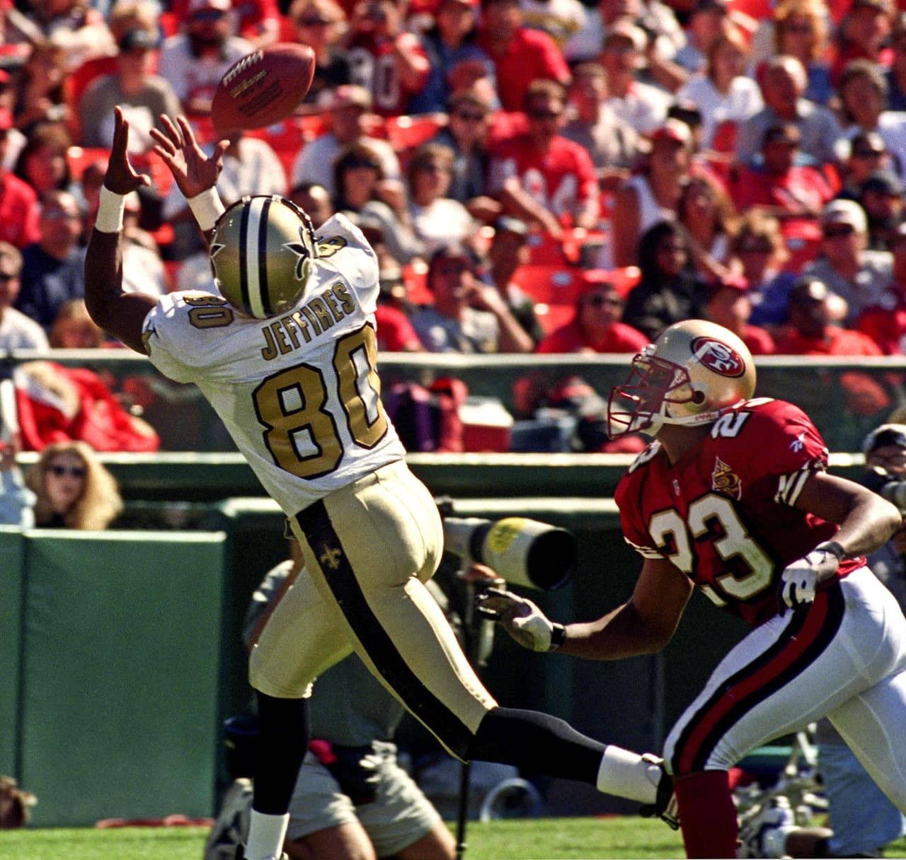 SUPER BOWL XXXI / Superdome en New Orleans Los New Orleans Saints han tenido muchas veces el partido grande en su estadio, nunca han estado cerca de jugar ahí por el Campeonato de la NFL. En 1996 terminaron 3 - 13.