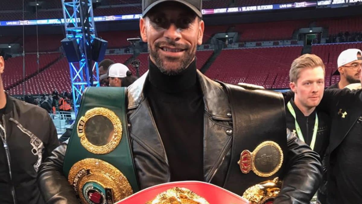 El exjugador de fútbol no obtuvo la licencia para incrusionar en el boxeo profesional.