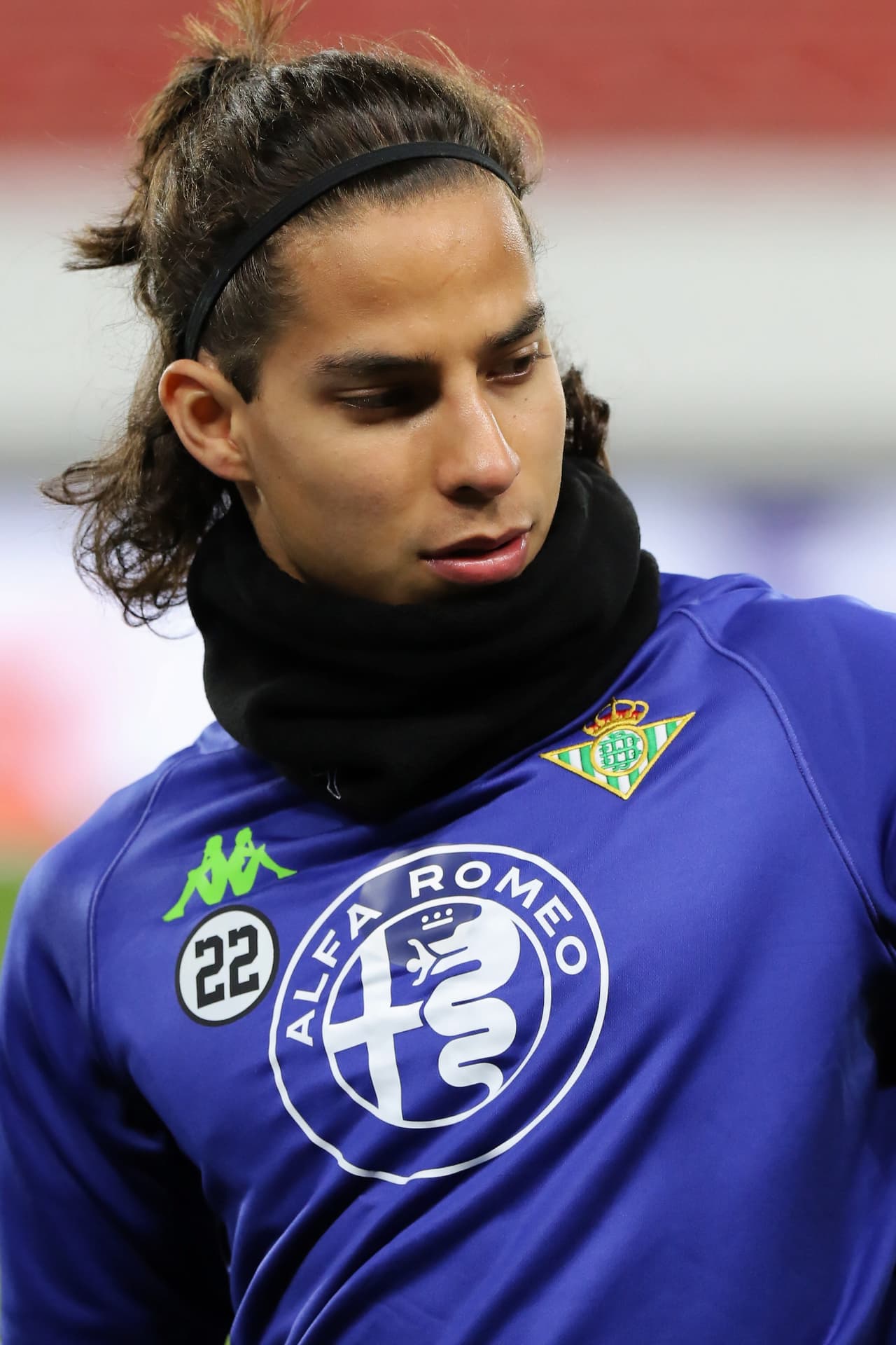 El entrenamiento del Betis en el Roazhon Park Stadium de Rennes (Francia) tuvo las miradas en el juvenil mexicano Diego Lainéz, a la espera de si el técnico Quique Setién lo pondrá a debutar en la Europa League, en la ida de los Dieciseisavos de final.