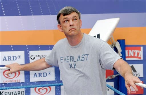 El gran detalle de Teddy Atlas con el personal de seguridad de Las Vegas