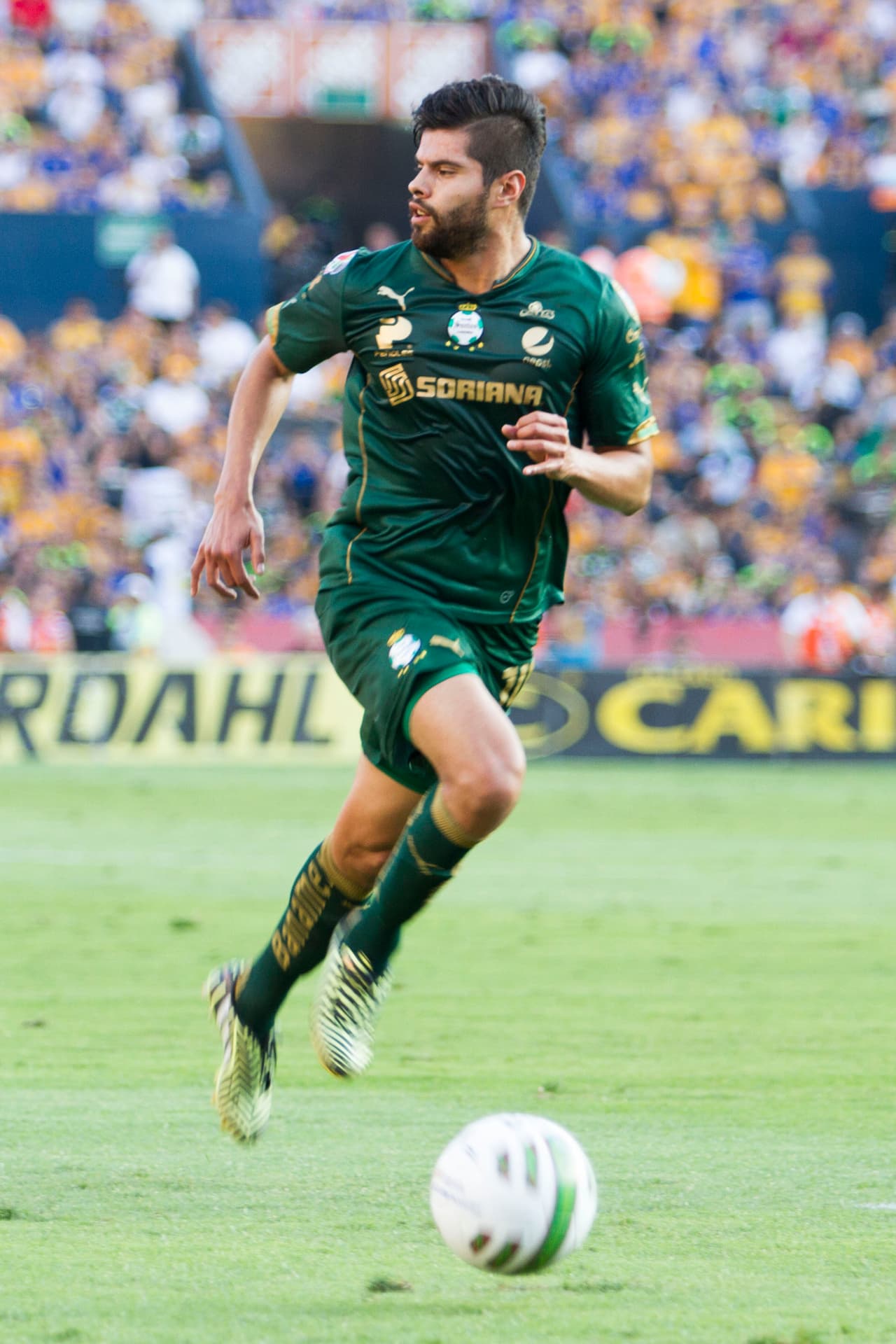 Néstor Araujo.- A pesar de que el equipo de la Comarca Lagunera tuvo una de sus peores actuaciones en torneos cortos, Néstor Araujo consiguió despejar en 93 ocasiones y recuperó 390 balones a sus rivales, su precio en el UD Fantasy es de $5 millones.