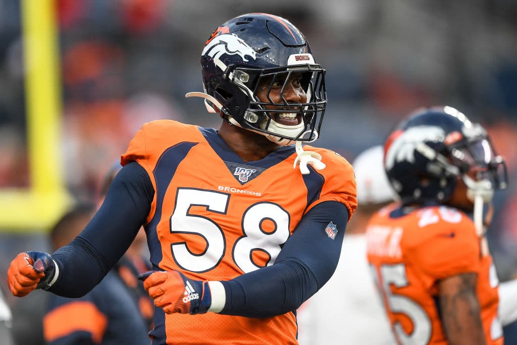 Von Miller exige a la NFL proteger a jugadores que protesten