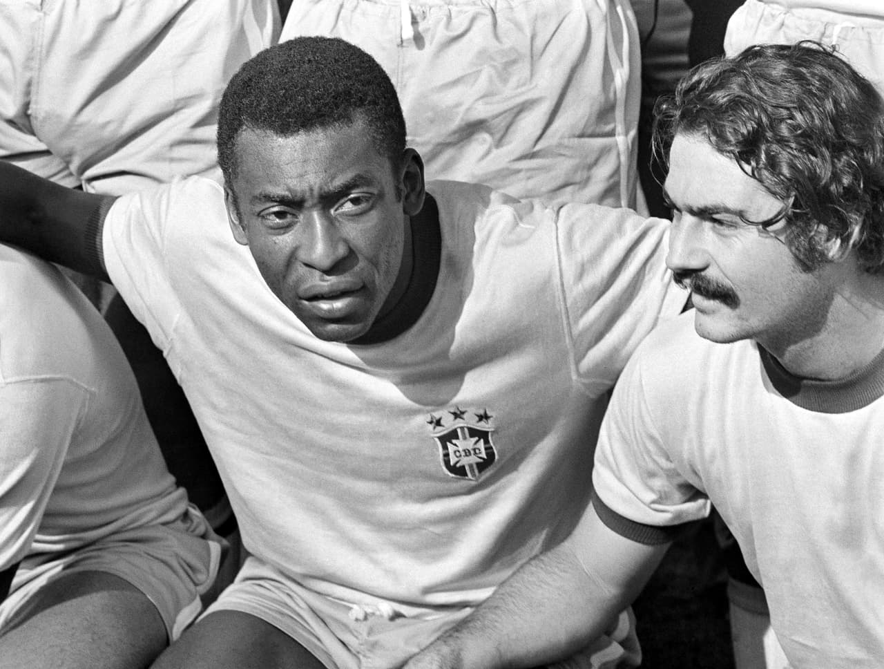 En cuanto los nigerianos supieron de la presencia de Pelé, se dice que la Guerra de Biafra se frenó por completo, reanudándose de inmediato tras la partida de los brasileños.