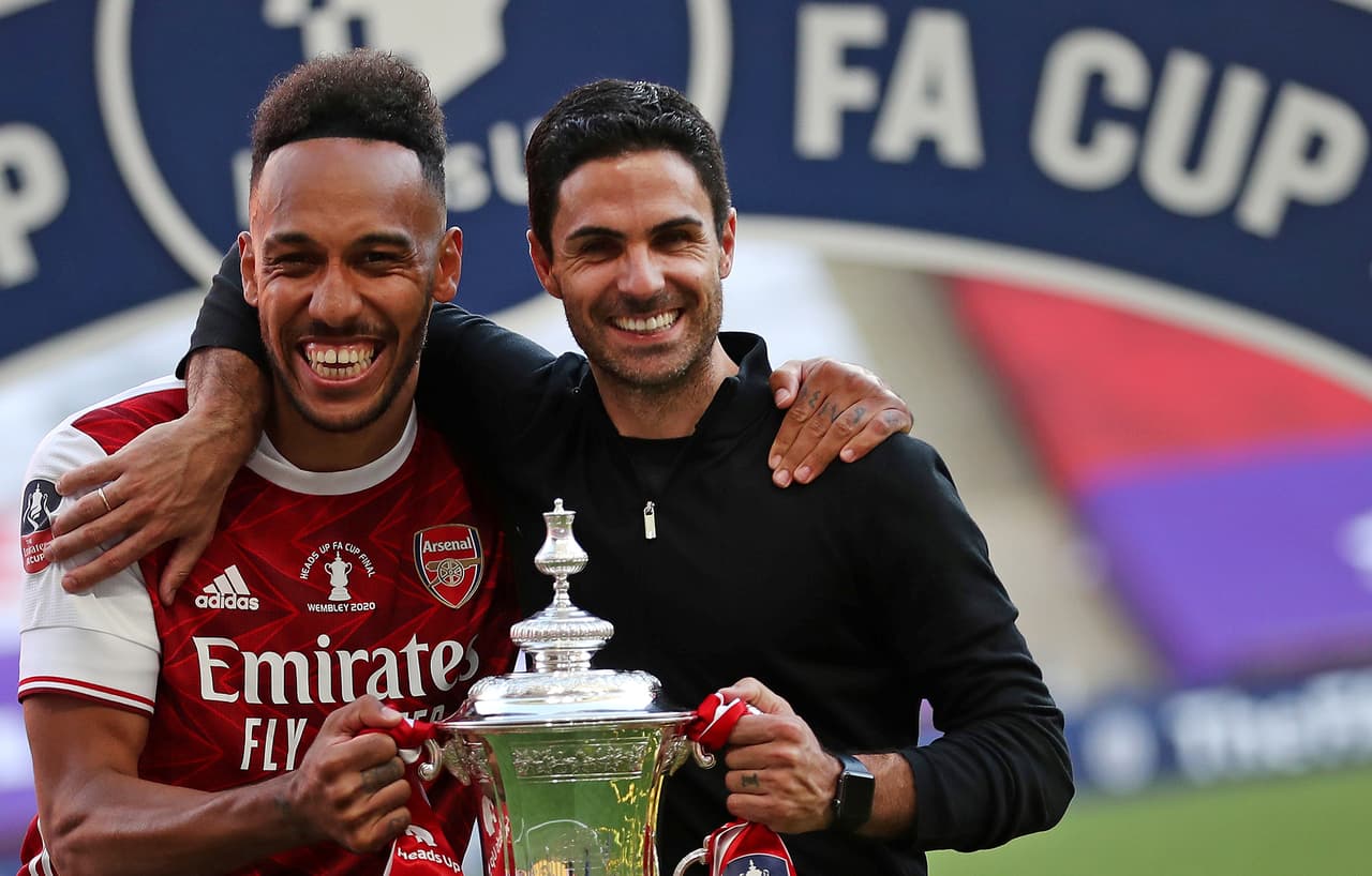 Mikel Arteta ofrece a Aubameyang que Arsenal juegue para él