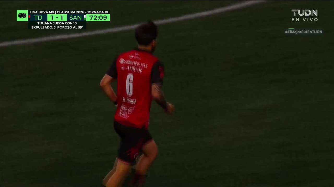¡Golazo de Xolos! Alejandro Gómez sacó un trueno y sorprendió a Acevedo para poner el 1-1