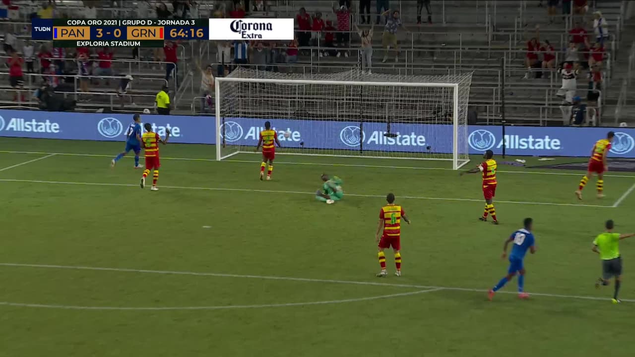 ¡GOL!  anota para Panamá. Jose Luis Rodriguez