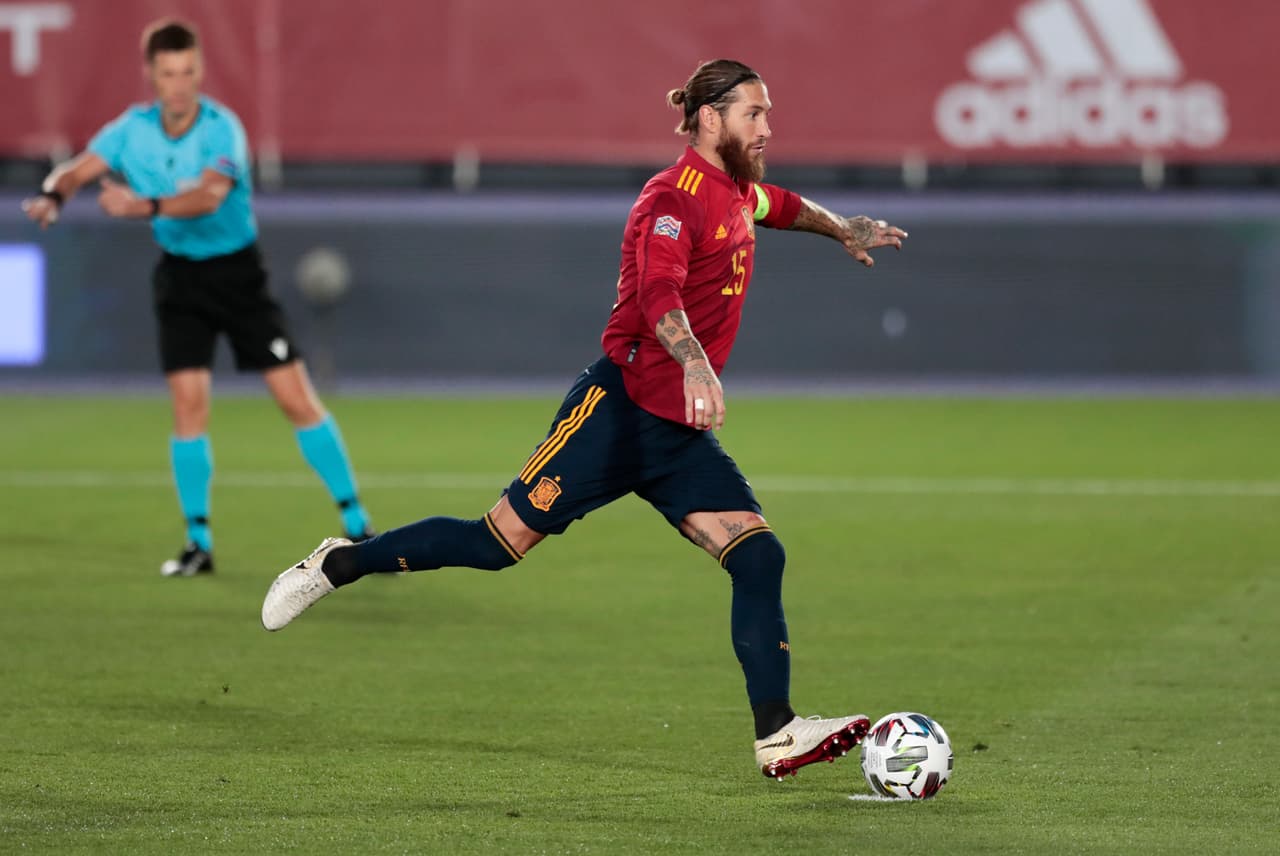 Con doblete de Sergio Ramos, gol de Ansu Fati y Ferrán Torres, España gana y se lleva los tres puntos ante la seleccion de Ucrania en la UEFA Nations League.