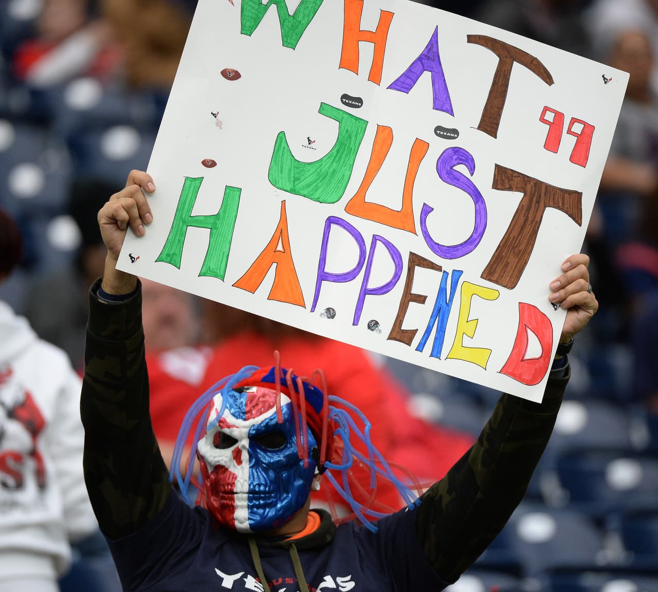 Adiós a la temporada regular de la NFL, y los fans demostraron toda su pasión por este deporte.