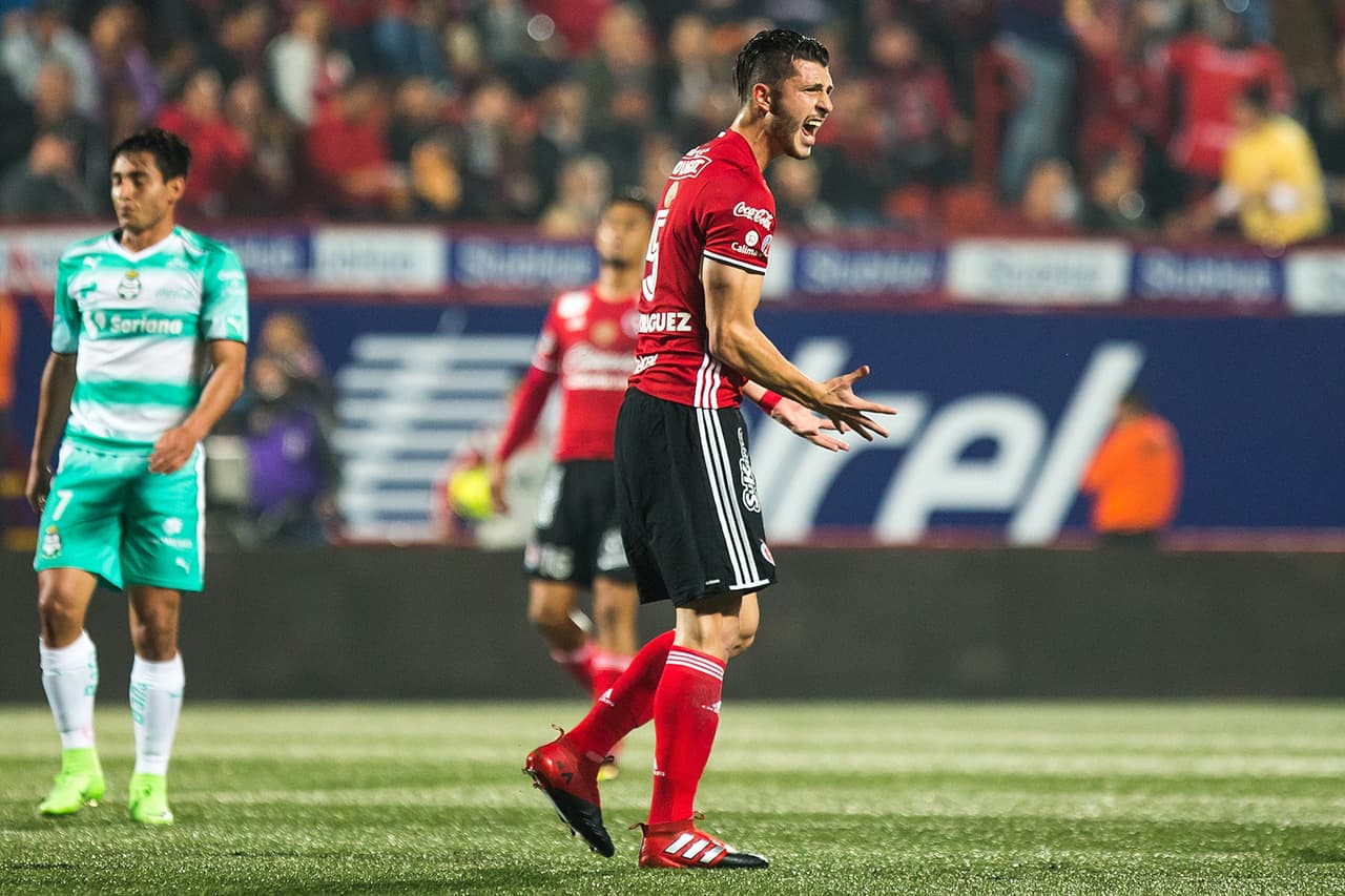 De 'Águila' también se vestiría el ex River Plate Guido Rodriguez, procedente de los Xolos.