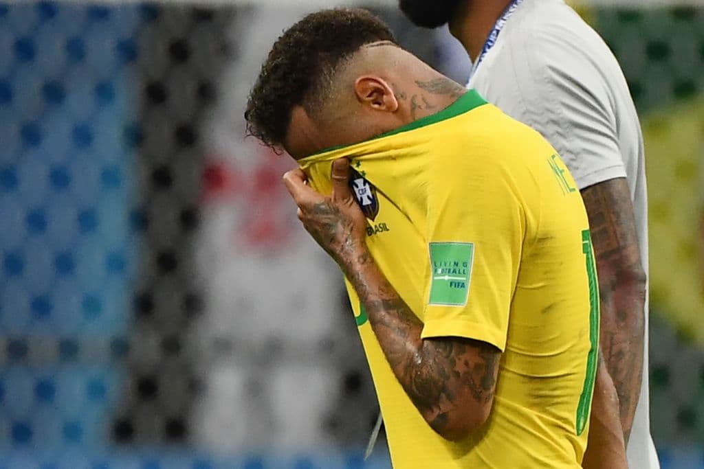 El talento de Neymar pasó casi que anónimo en Rusia 2018, escondido debajo del mar de burlas. Los hinchas de Real Madrid ya no lo piden y PSG anunció que ya no es intransferible. Su prestigio decayó.
