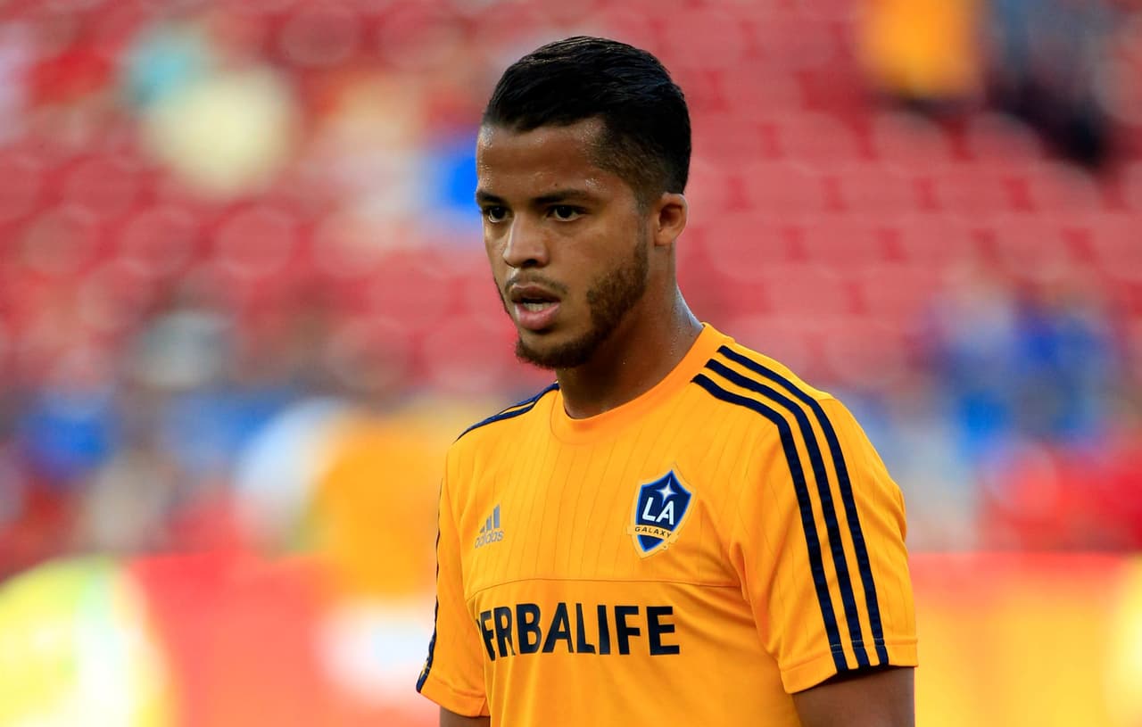 Giovani dos Santos entrenando con LA Galaxy