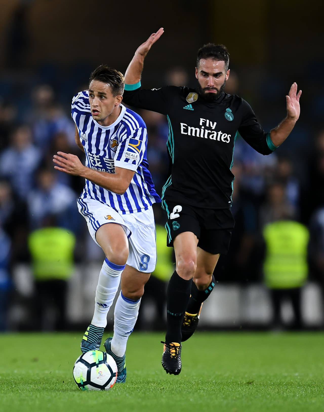 Actualmente, tras otro préstamo pero en Sunderland, Januzaj juega para la Real Sociedad, equipo que lo compró al United tras el rechazo de José Mourinho. Poco a poco se va haciendo con un lugar en el equipo de San Sebastián jugando en Europa League y en La Liga.