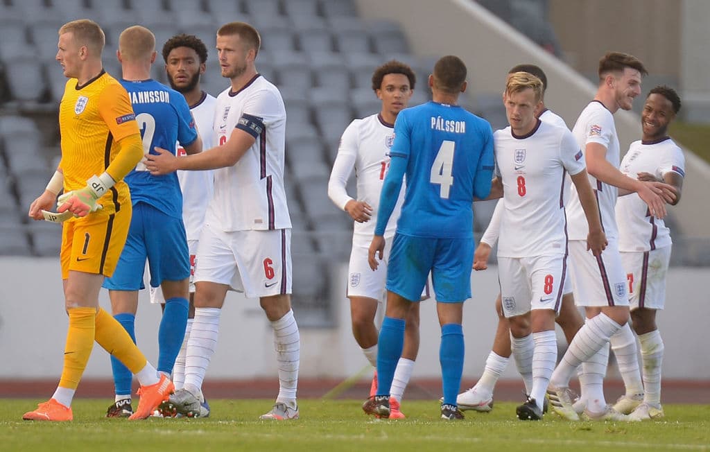 Sufrida victoria de Inglaterra sobre Islandia en la UEFA NL | El conjunto inglés se impuso por la mínima diferencia con gol de penal cobrado por Sterling en tiempo de compensación.