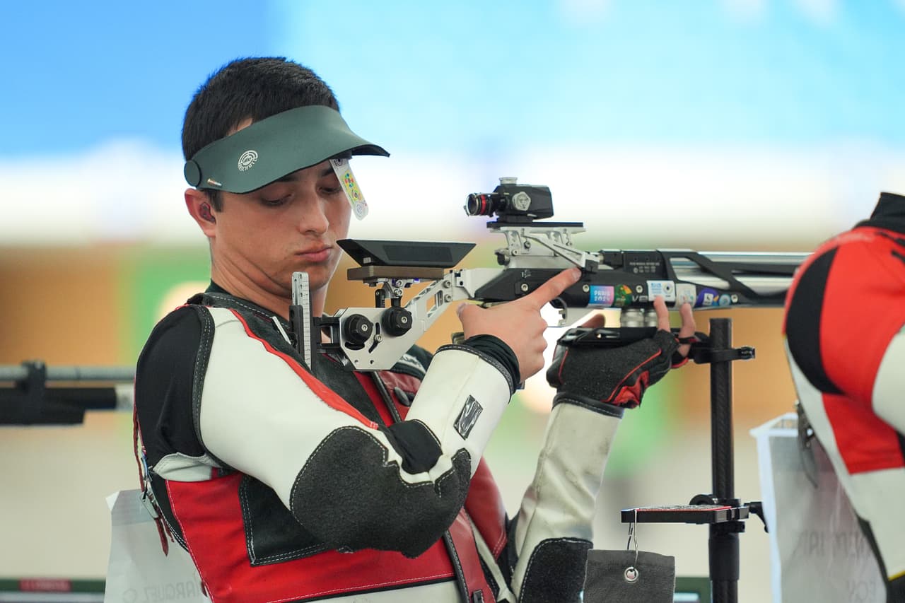 Carlos Quezada, tiro con rifle París 2024