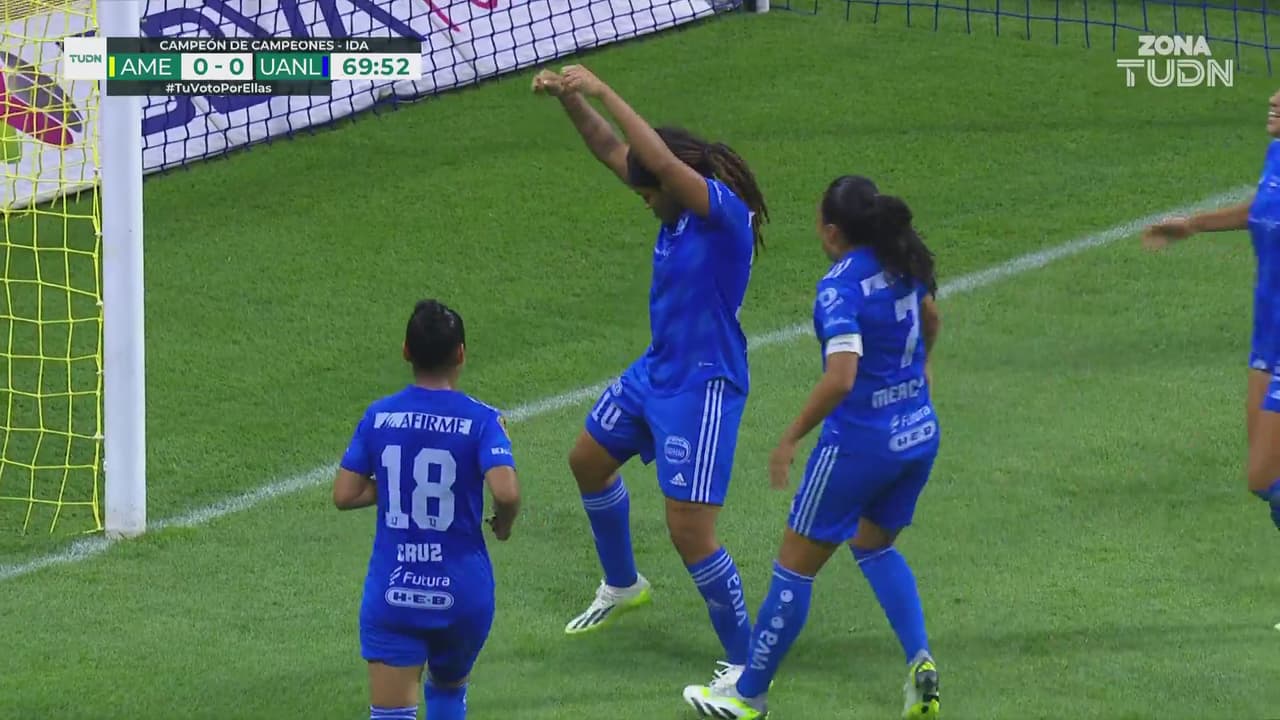 ¡Pega la visita! Mia Fishel no perdona y marca el 0-1 para Tigres