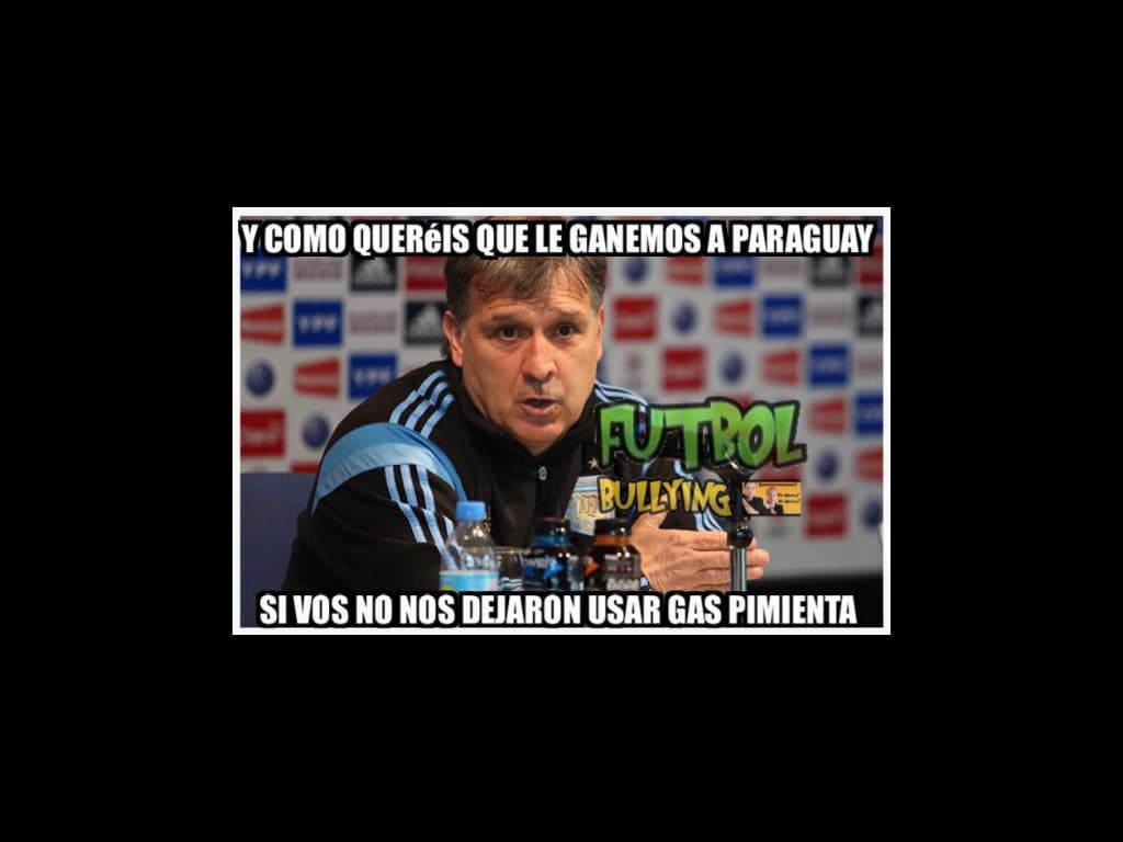 La eliminación de México, el error Jamaica-África de Cavani, el choque de Arturo Vidal y la selfie con Messi fueron los temas de burla de lo que va en Chile 2015.