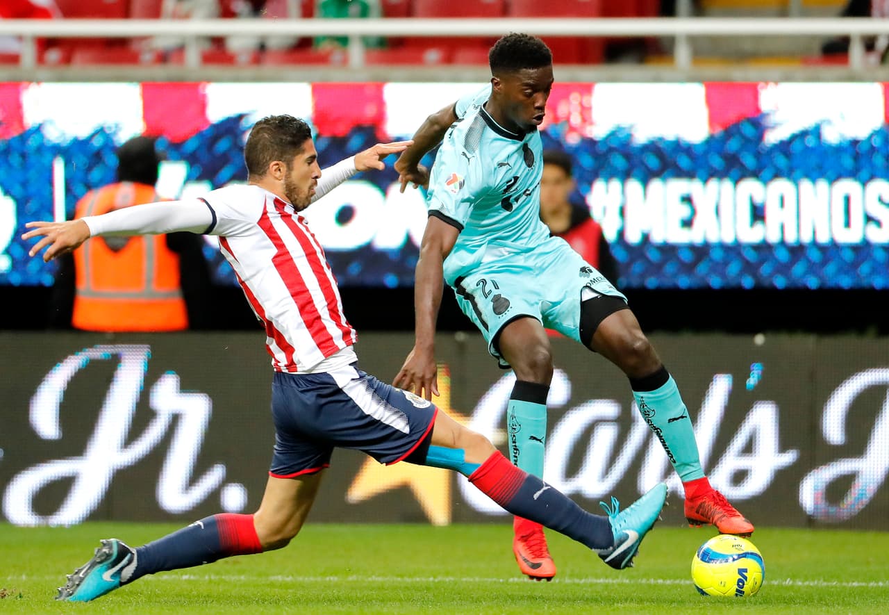 Jair Pereira no tuvo la confianza del Cruz Azul y tras su salida resultó campeón con Chivas y es un emblema del actual conjunto que dirige Matías Almeyda.