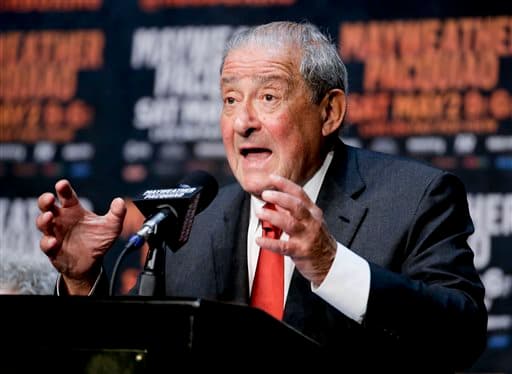 Bob Arum destaca a mexicanos como el futuro del boxeo