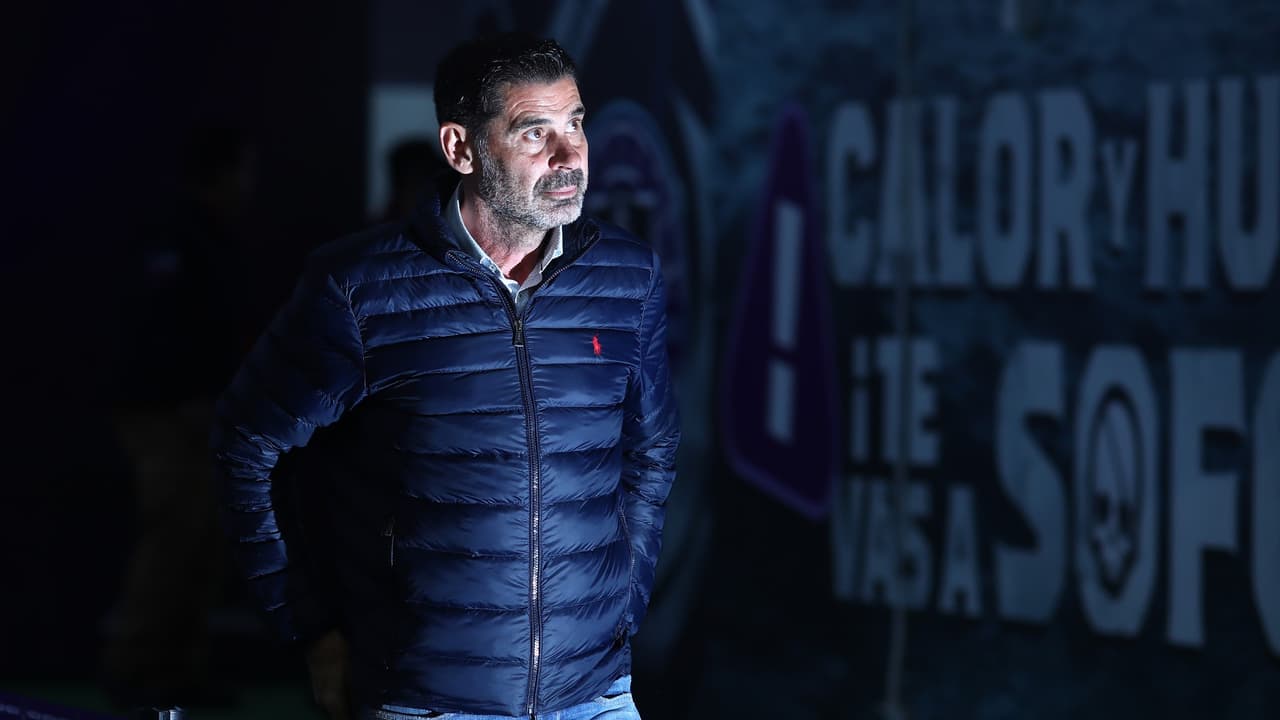 ¿Se va de Chivas? Hierro tiene una oferta del Al Nassr