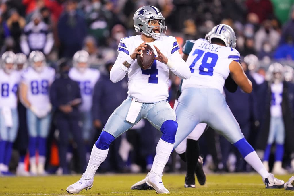 Con cinco pases de anotación, Dak Prescott se convirtió en el hombre de la noche en la victoria 51-26 a las Philadlp`hia Eagles.