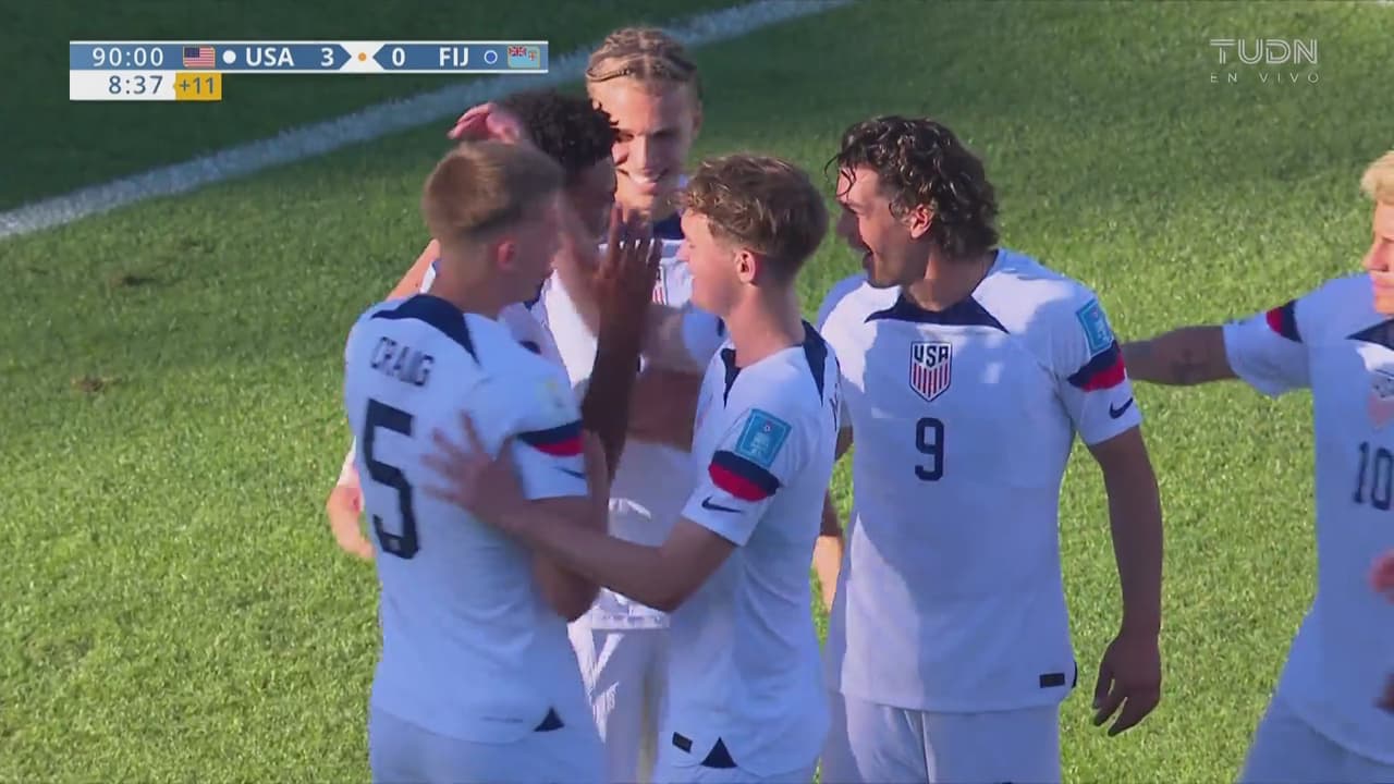 Resumen | EEUU golea a Fiyi y asegura su boleto a la siguiente ronda