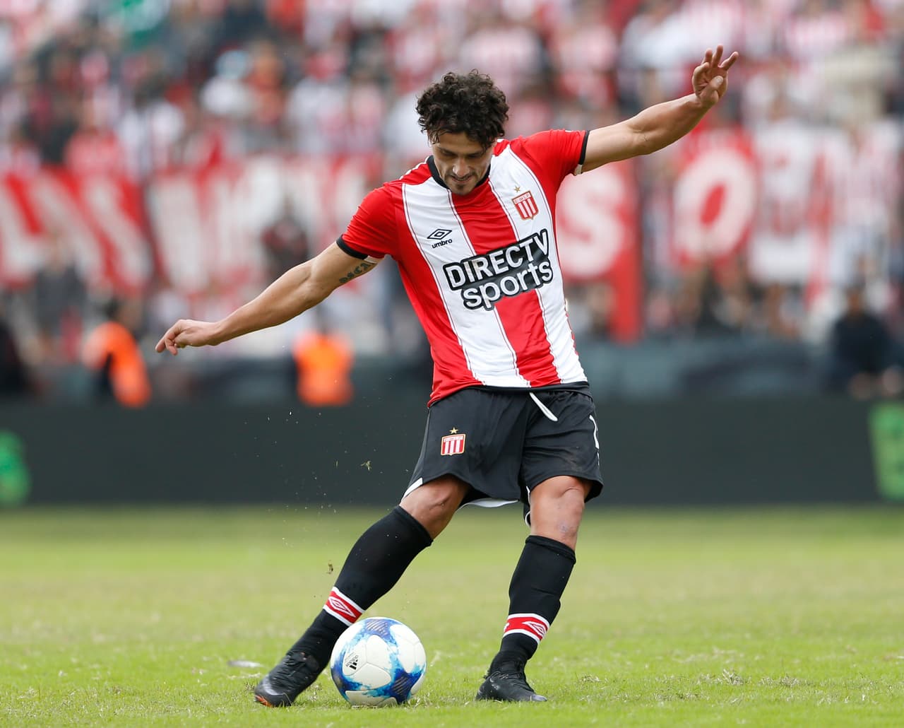 Gustavo Matosas contaba con su compatriota Matías Aguirregaray (quien puede jugar como lateral o zaguero) para continuar en Estudiantes de La Plata. Llegó gratis al Club Tijuana.