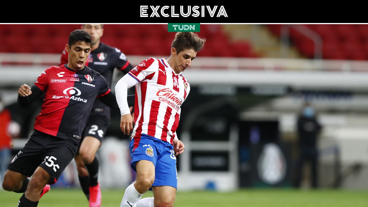 Brizuela extrañaba a los fans en el clásico: "Aunque sean mentadas de madre"