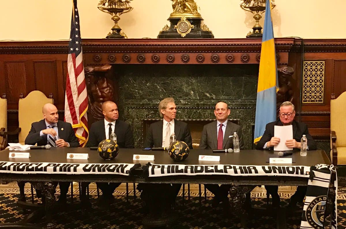 El Comisionado de la MLS Don Garber visitó esta semana la sede del club Philadelphia Union y su academia previo al primer partido del club en su estadio.