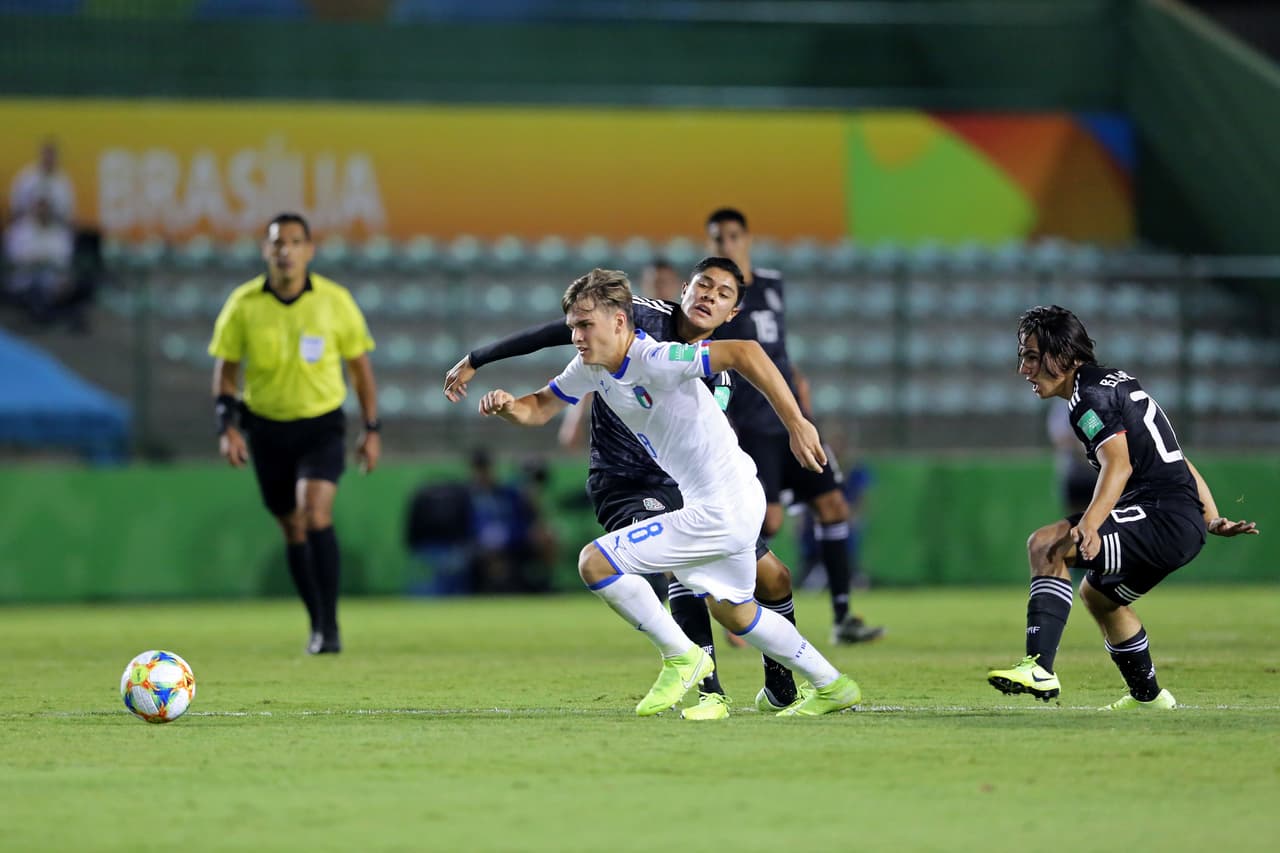 Efraín Álvarez anotó el empate en tiempo de compensación.