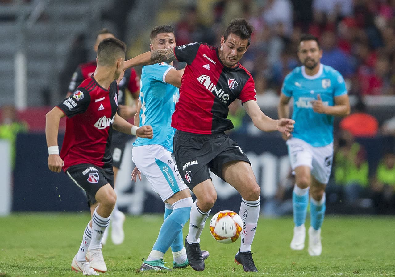 Sigue la racha sin victorias en la primera jornada de Atlas, que data desde el Apertura 2011, luego de empatar sin goles frente a Querétaro en el Estadio Jalisco.