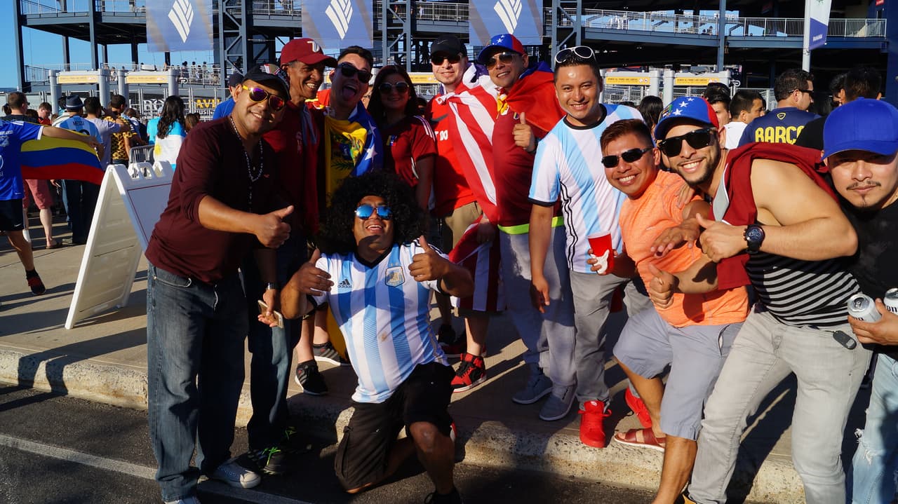 Foxborough destató su alegría en el duelo entre Argentina y Venezuela por los cuartos de final de la Copa América Centenario.