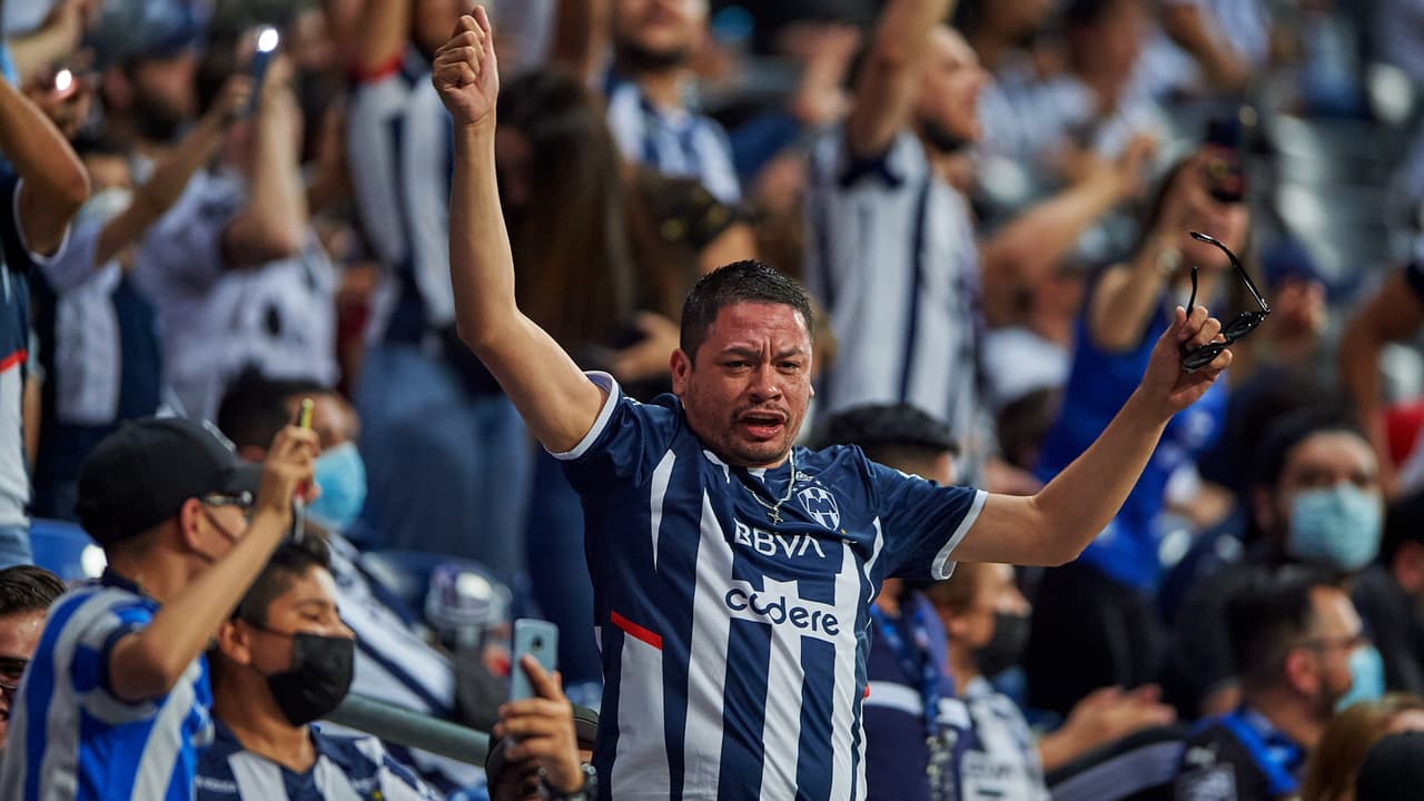 Monterrey elimina uso obligatorio de cubrebocas en tribunas