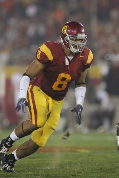 Nick Perry, Ala Defensivo, Southern California.