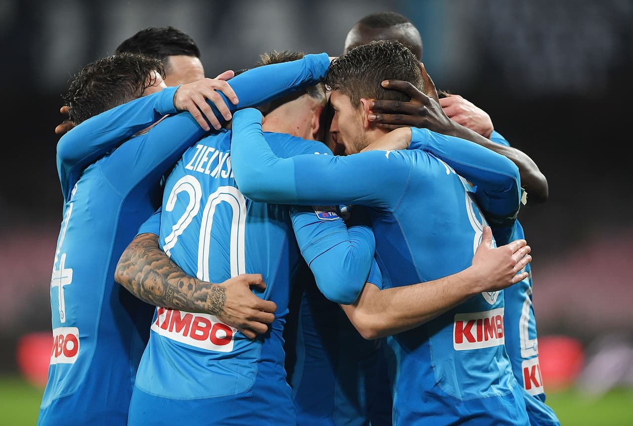 Nápoles pudo celebrar de nuevo el descuento por medio del belga Dries Mertens al minuto 45 del segundo tiempo, como para aspirar a un milagro.