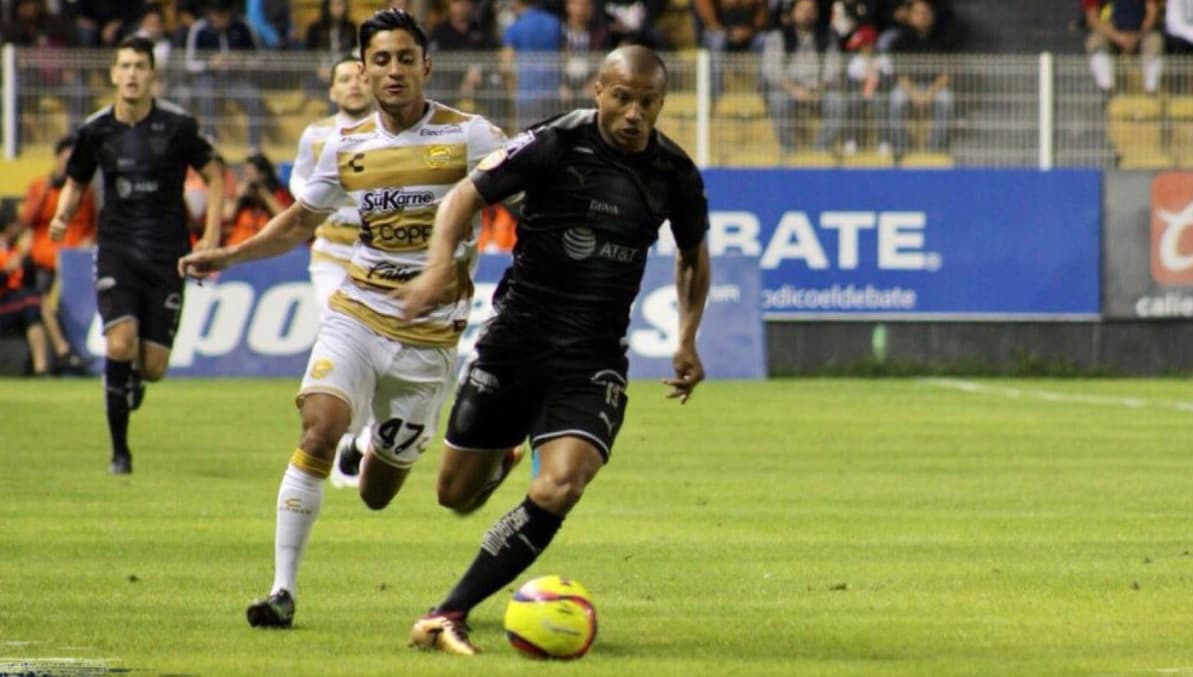 'Pato' Sánchez sentenció el partido sobre la hora.