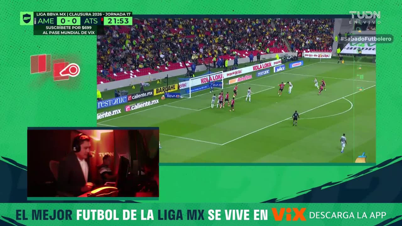 ¡Penal para el América! Ríos tiene la mano en posición antinatural y se marca la pena máxima