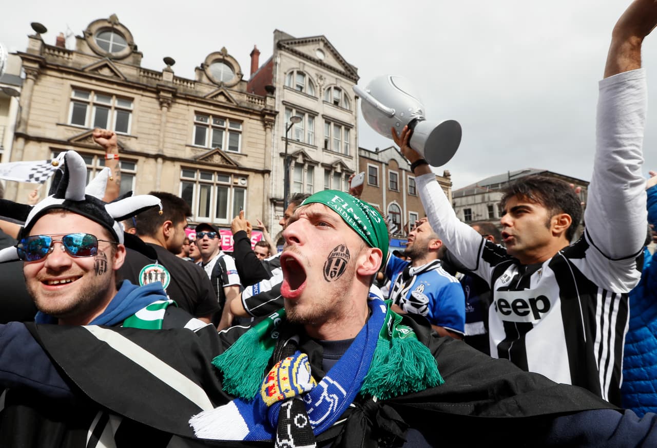 Y los italianos su redención europea, de la mano de figuras como Dybala, Dani Alves, Higuaín, Mandzukic, Cuadrado, Khedira, y demás.