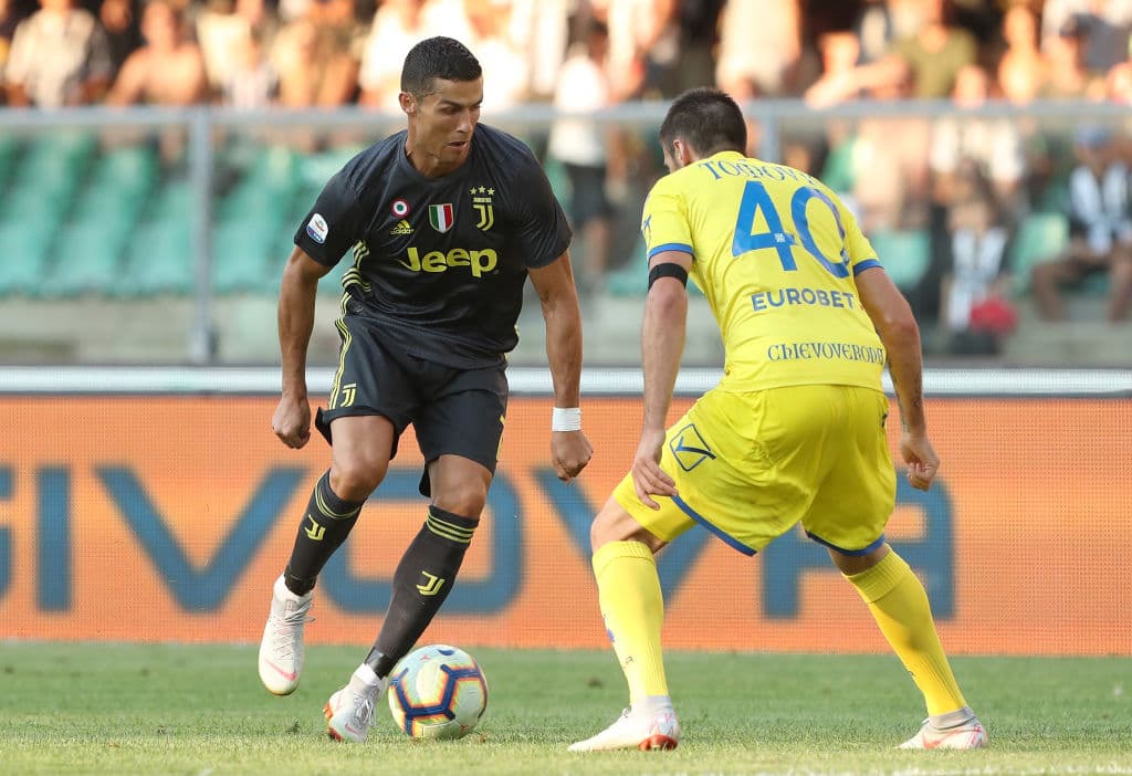 Motivado por el hambre de Cristiano Ronaldo, Juventus remontó en el tiempo de descuento por medio de Federico Bernardeschi para cerrar el marcador 3-2 de visitante.